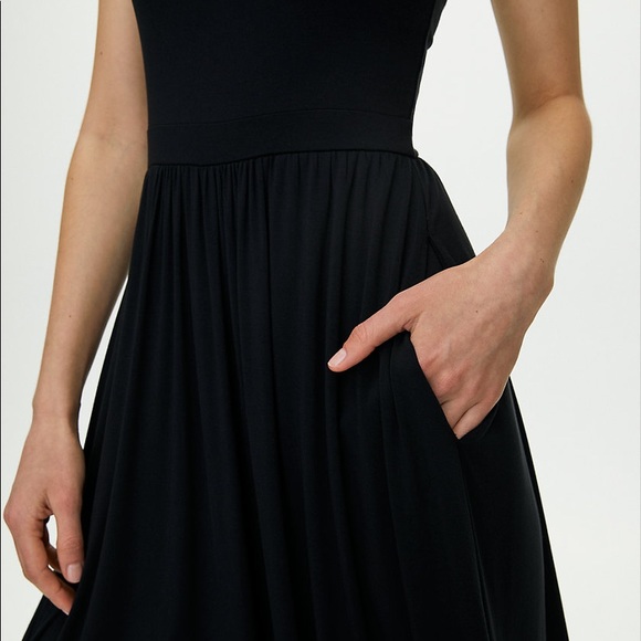 Aritzia Wilfred Assonance Dress - Picture 3 of 6